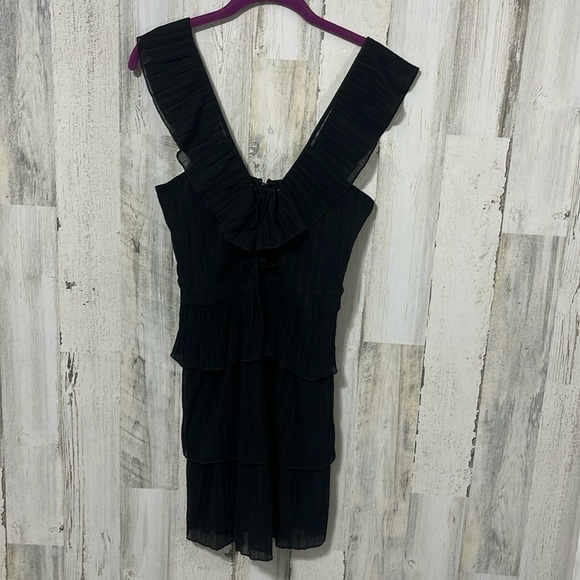 Express Black Tiered Mini Dress Size Small - Picture 1 of 12